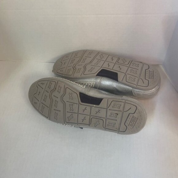 Skechers BOBS Women's Luxe Bobs Big Dreamer Flat in the silver, size 6 - Picture 6 of 6